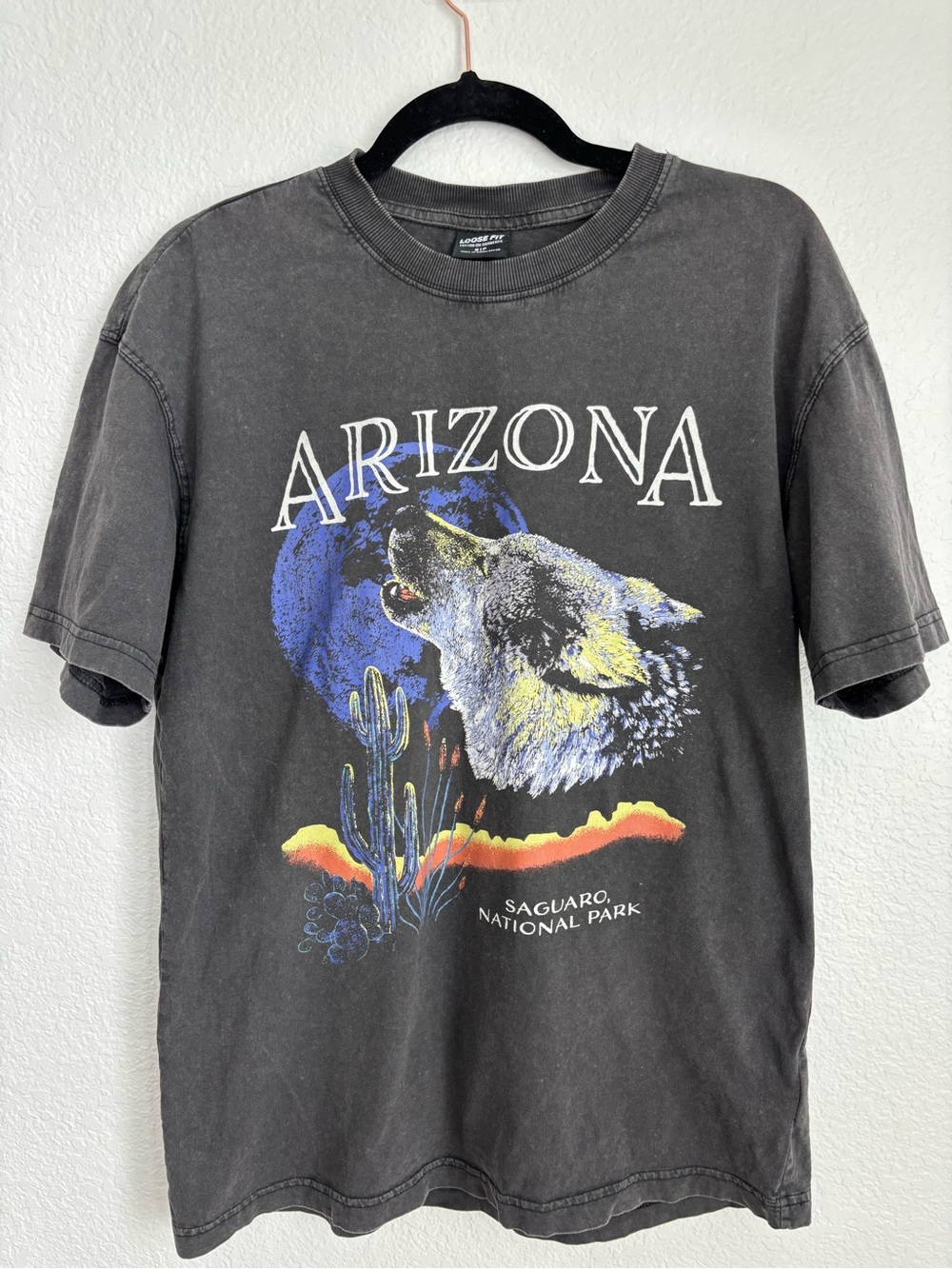 Arizona Wolf Graphic Tee Size S Loose Fit Cotton On